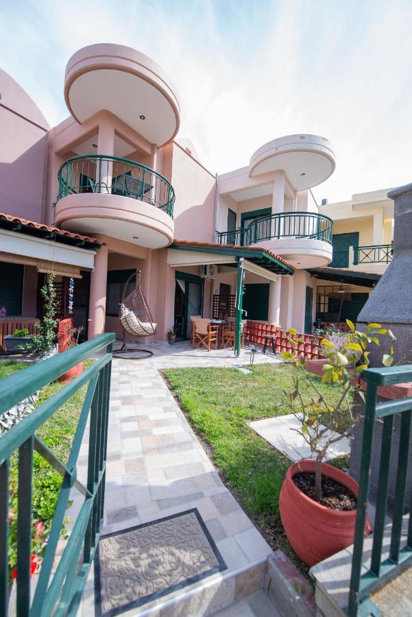 Stella'S Beach House Nikiti  Dış mekan fotoğraf