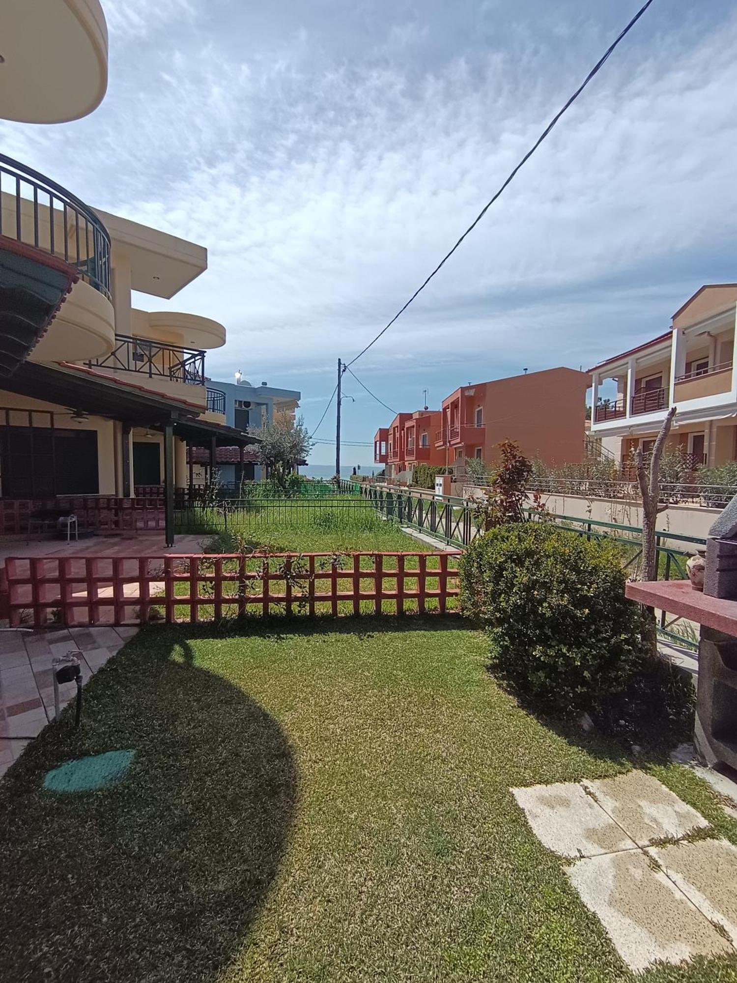 Stella'S Beach House Nikiti  Dış mekan fotoğraf